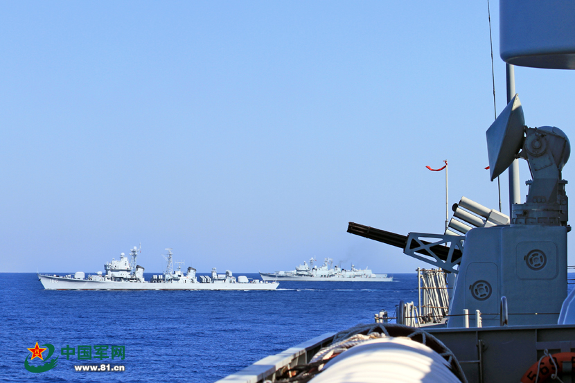 En finales de junio , una flota china acudió a un mar complejo para realizar ejercicios militares con el fin de verificar el desempeño de los nuevos armamentos en condiciones complejas.