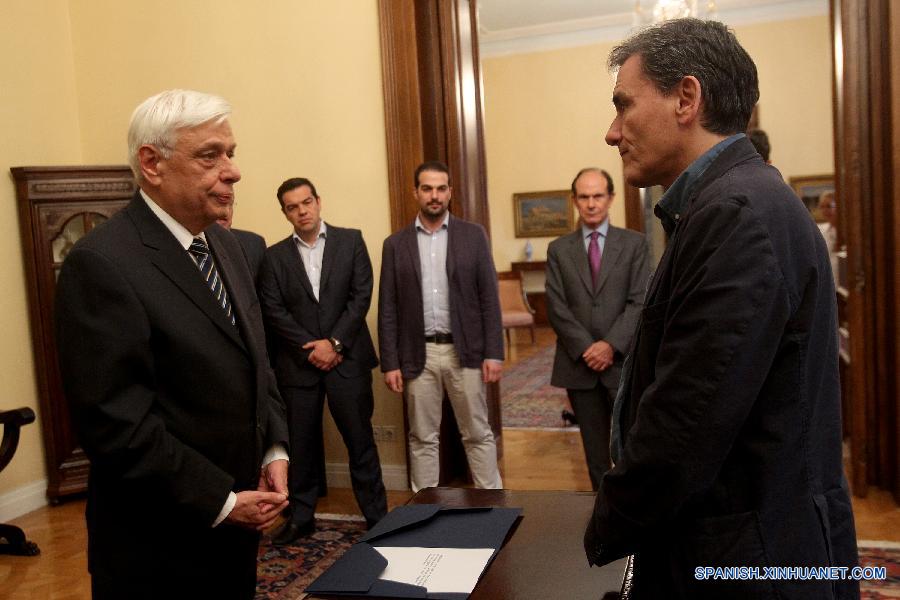  Grecia nombra nuevo ministro de Finanzas