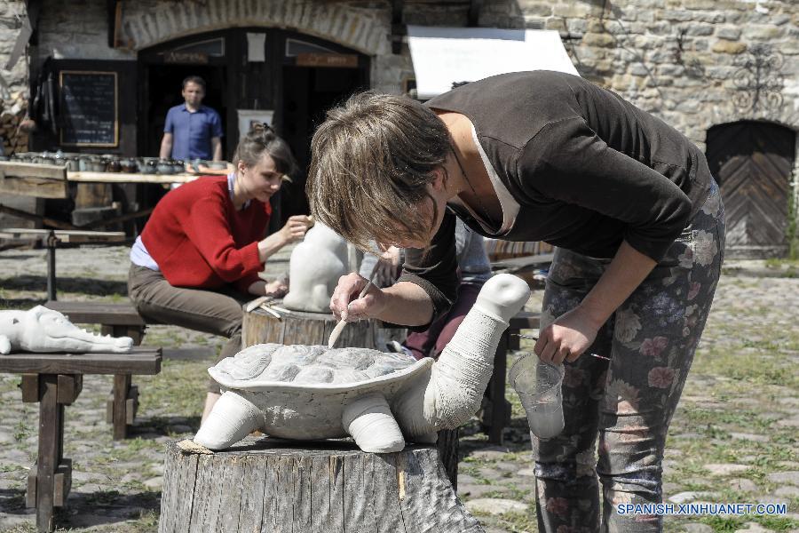 ESTONIA-NARVA-INTERNATIONAL POTTERY FESTIVAL