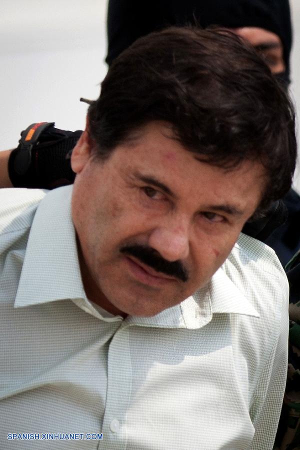 El narcotraficante mexicano Joaquín 'El Chapo' Guzmán Loera, se fugó la noche del sábado de una cárcel de máxima seguridad en el central Estado de México donde se encontraba preso desde el año pasado, confirmó esta madrugada la Comisión Nacional de Seguridad (CNS).