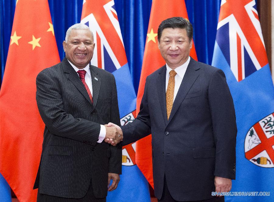 （时政）习近平会见斐济总理姆拜尼马拉马