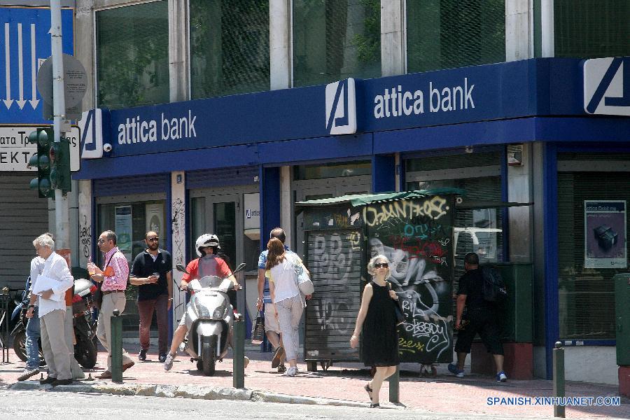 Todos los bancos griegos reabrirán el lunes 20 de julio luego de tres días festivos bancarios, pero los controles de capital continuarán, de acuerdo con un comunicado oficial publicado hoy.