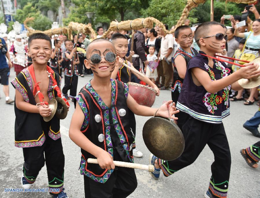 Guizhou: Festival cultural Yang'esha del grupo étnico Miao en Condado Jianhe