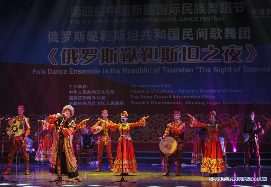 CHINA-XINJIANG-URUMQI-DANCE FESTIVAL (CN)
