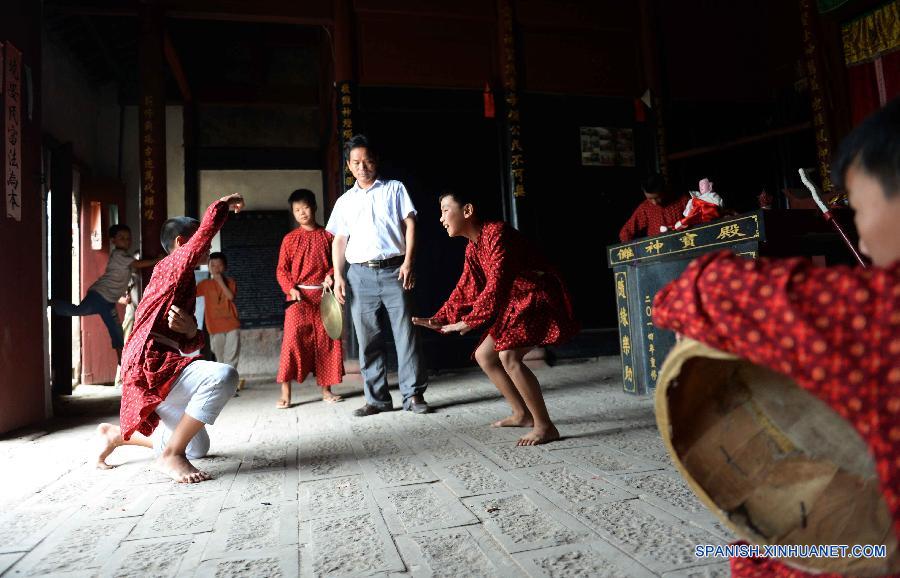 CHINA-JIANGXI-NANFENG-NUO DANCE (CN)