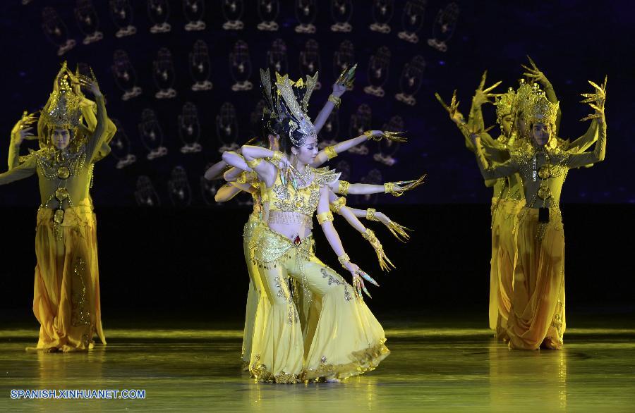 Festival Internacional de Danza de Xinjiang en Urumqi