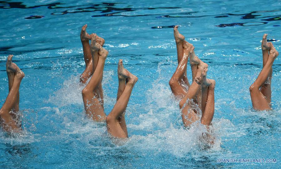 El equipo de China ganó la medalla de plata en el ejercicio de equipo técnico en los Campeonatos del Mundo de natación Kazán, Rusia el 27 de julio.
