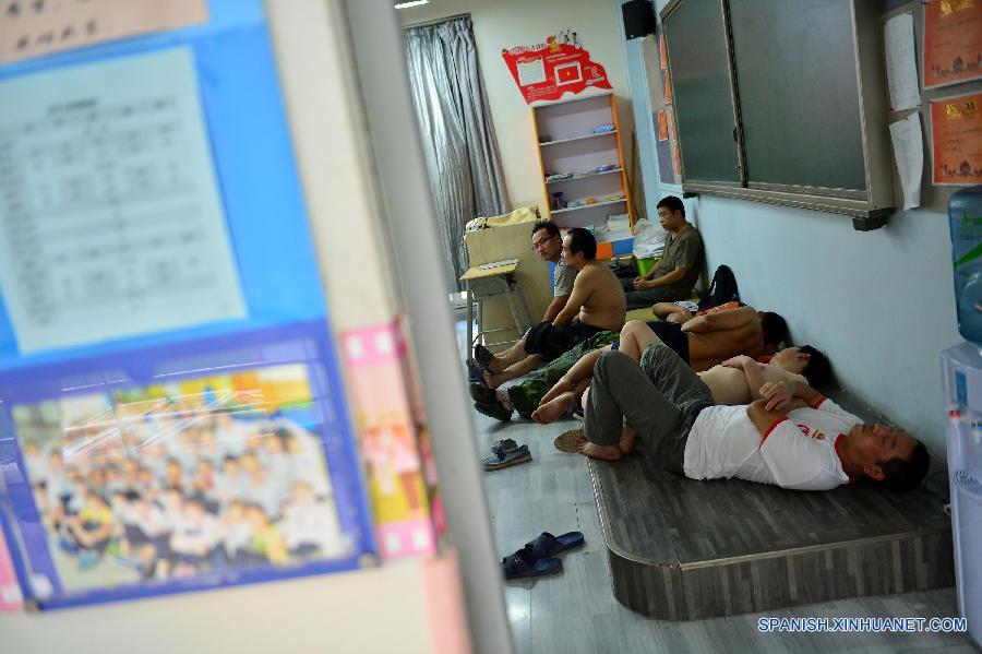 &Uacute;ltimas im&aacute;genes despu&eacute;s de la explosi&oacute;n de Tianjin en norte de China