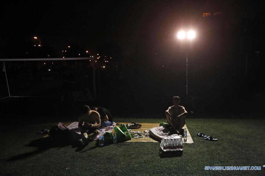 （滨海爆炸事故）（4）安置点的夜晚