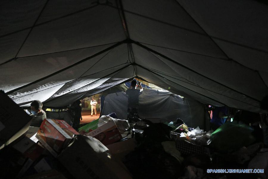 （滨海爆炸事故）（7）安置点的夜晚