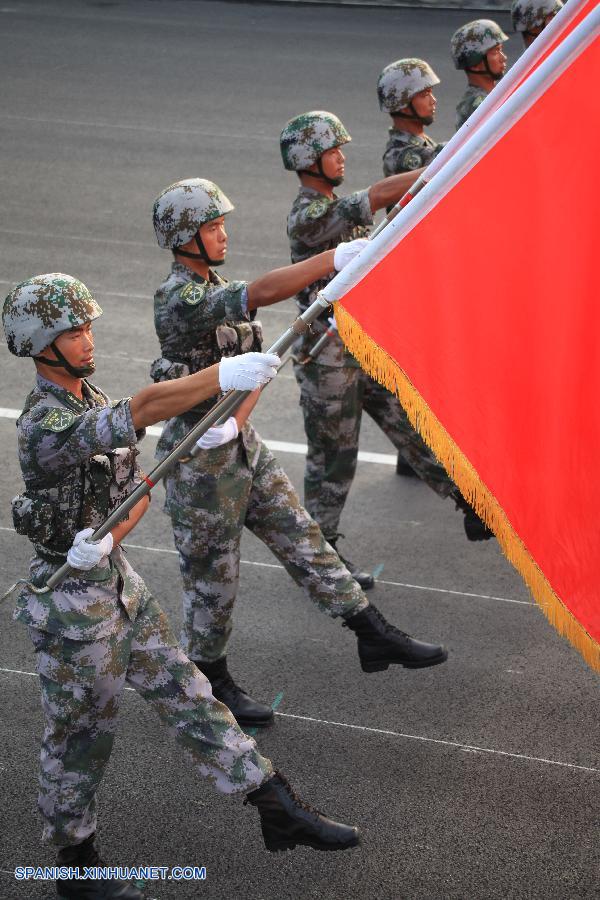 Fotos del entrenamiento para el desfile militar de Día de Victoria