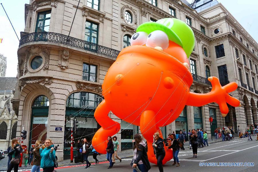 Un desfile de globos de dibujos animados se celebró el pasado 6 de septiembre en la capital de Bélgica, Bruselas, en el marco de la fiesta de caricatura de Bruselas, en la que participan una gran cantidad de ciudadanos y turistas anualmente. 