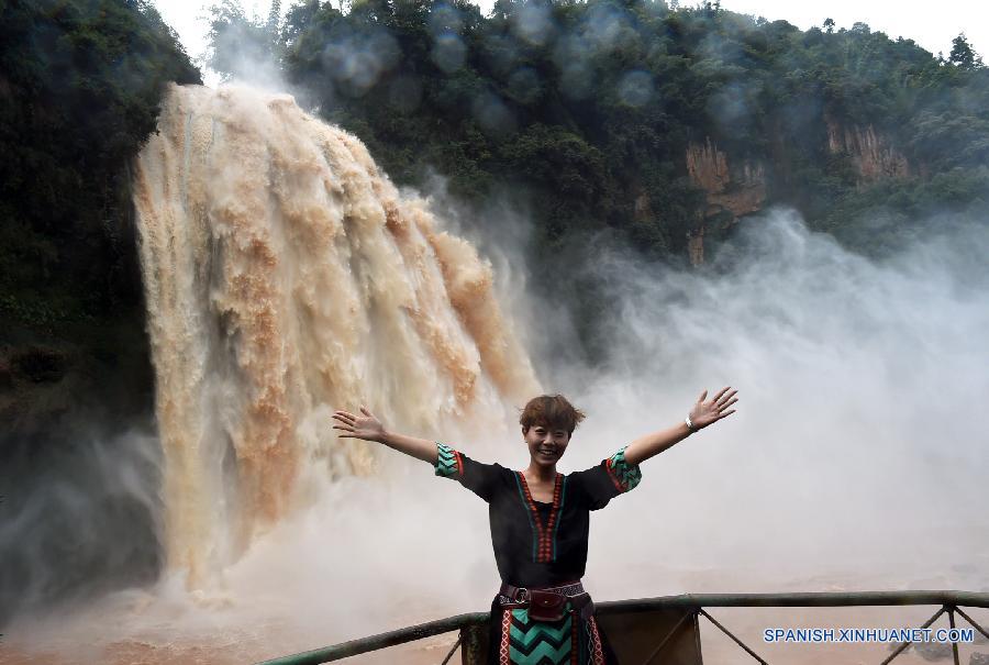 CHINA-YUNNAN-FEILONG WATERFALL (CN)