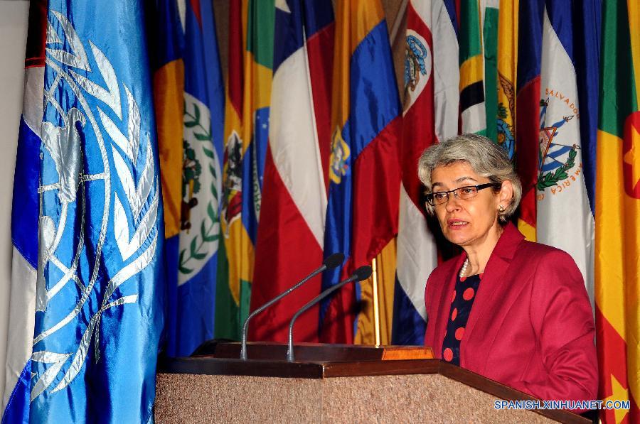 La Organización de las Naciones Unidas para la Educación, la Ciencia y la Cultura (Unesco) condecoró hoy al Historiador de La Habana, Eusebio Leal, en reconocimiento a su labor por el rescate del patrimonio cubano.