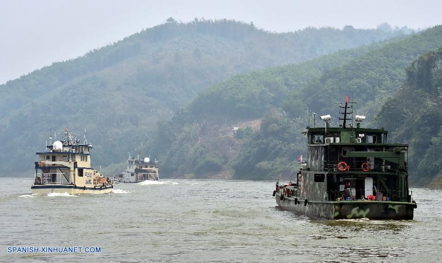 Siendo provincia fronteriza, Yunnan ha desarrollado una red de transporte que conecta la misma con los países vecinos. 