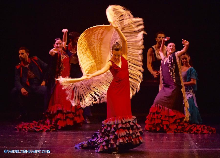 Siendo parte del Festival de Baile del Gran Teatro Nacional de China, miembros de la compañía de danza Aida Gómez, presentan la puesta en escena 'Carmen' en forma de Flamenco el día 4 de octubre. Basada en una novela del mismo título de Prosper Merimee, Carmen es una de las óperas más populares de Bizet.