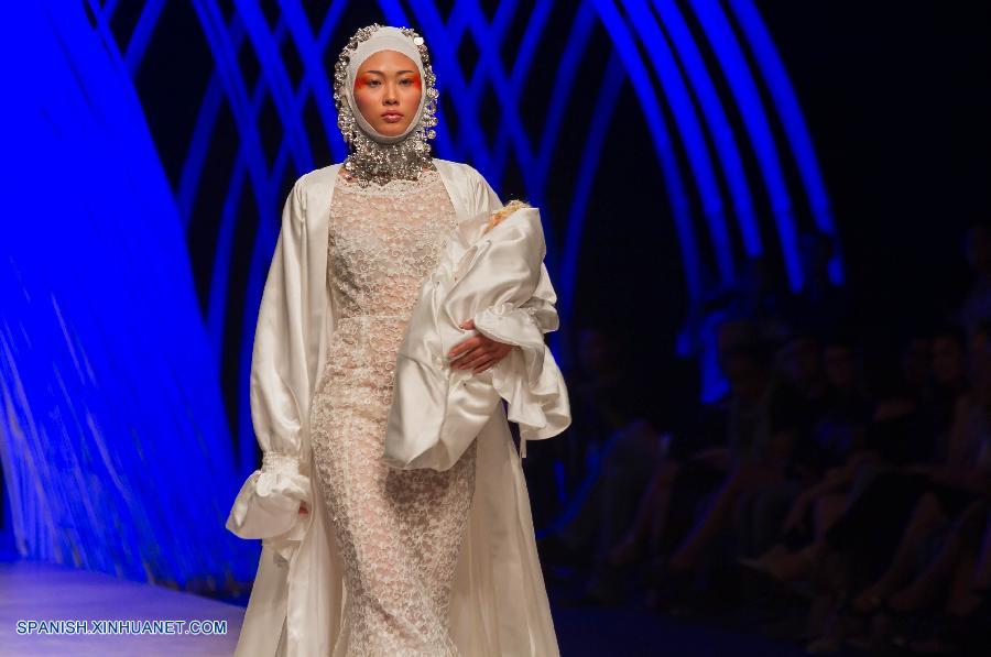 Obras impresionantes en la Semana de moda de Ho Chi Minh
