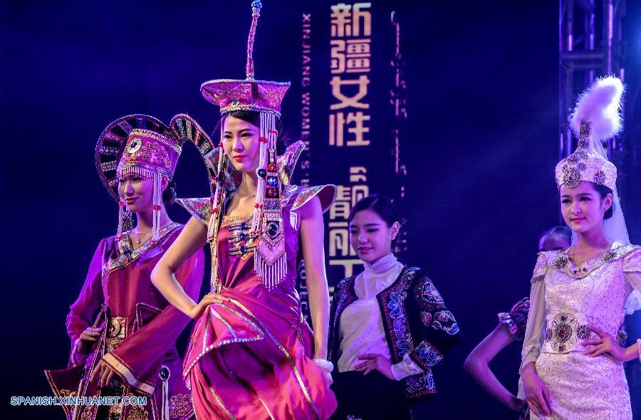 Concurso de dise&ntilde;os de trajes femeninos de Urumqi 