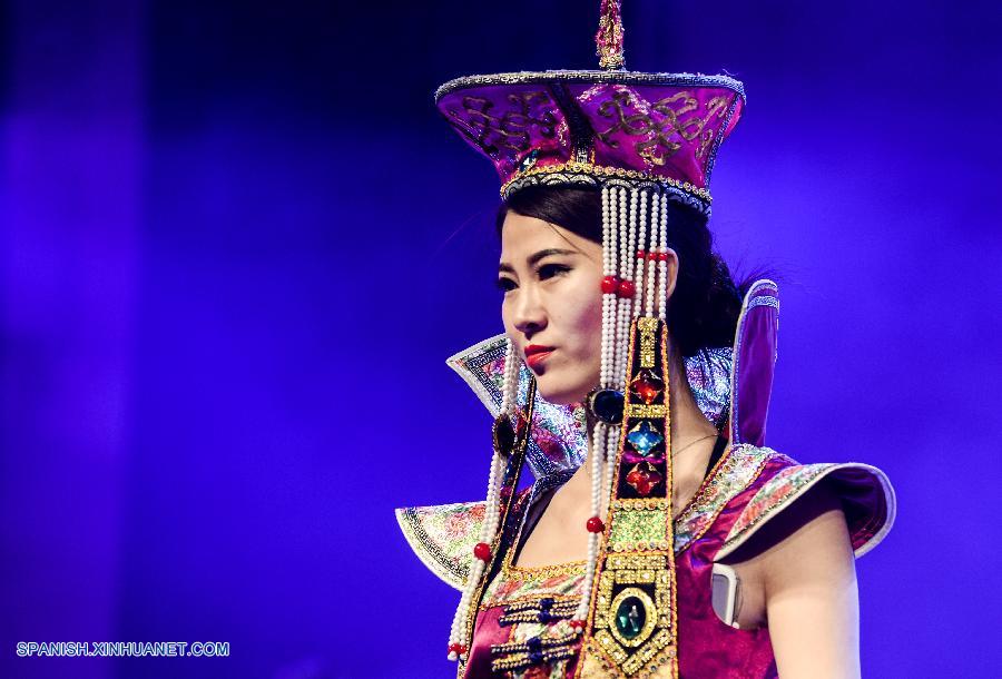 Concurso de diseños de trajes femeninos de Urumqi 