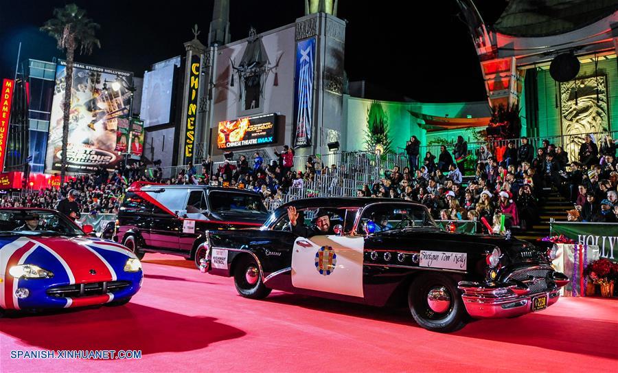 EEUU: Desfile de Navidad de Hollywood en Los Angeles