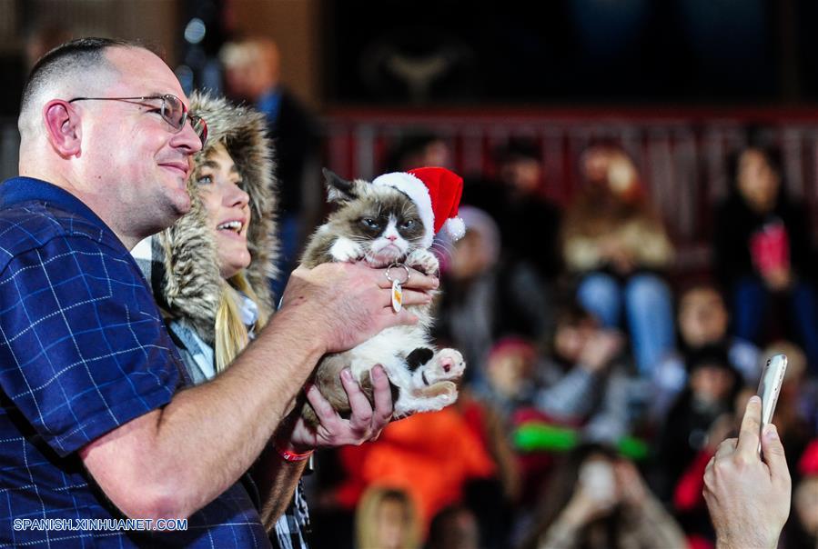 EEUU: Desfile de Navidad de Hollywood en Los Angeles