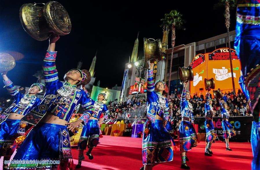 EEUU: Desfile de Navidad de Hollywood en Los Angeles