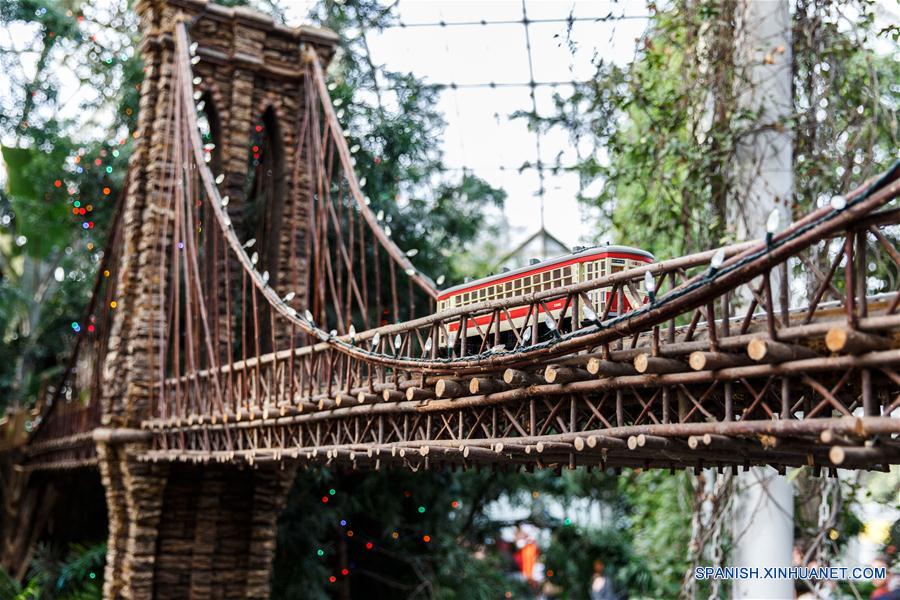 U.S.-NEW YORK-HOLIDAY TRAIN SHOW