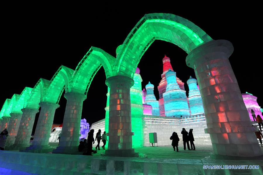 CHINA-HARBIN-ICE FESTIVAL (CN)