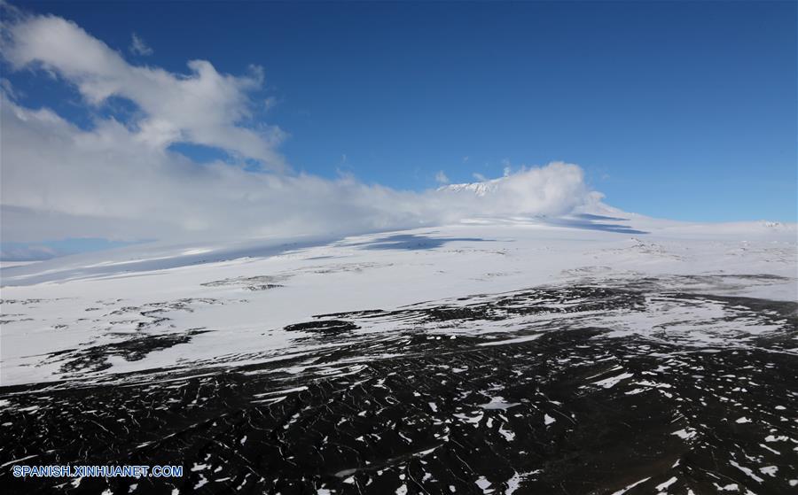 ANTARCTICA-XUELONG-ROSS SEA-SCENERY (CN)