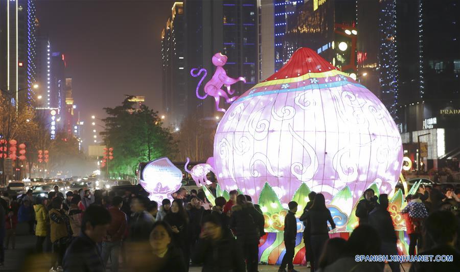 CHINA-LANTERN FESTIVAL(CN)
