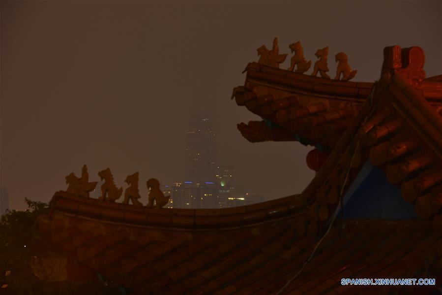 MALAYSIA-KUALA LUMPUR-EARTH HOUR
