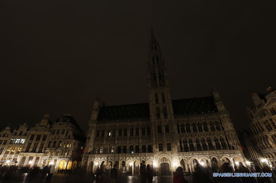 BELGIUM-BRUSSELS-EARTH HOUR-GRAND MARKET