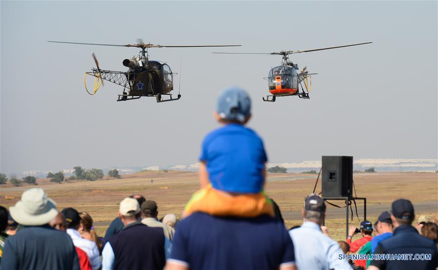 SOUTH AFRICA-PRETORIA-SAAF MUSEUM-AIR SHOW