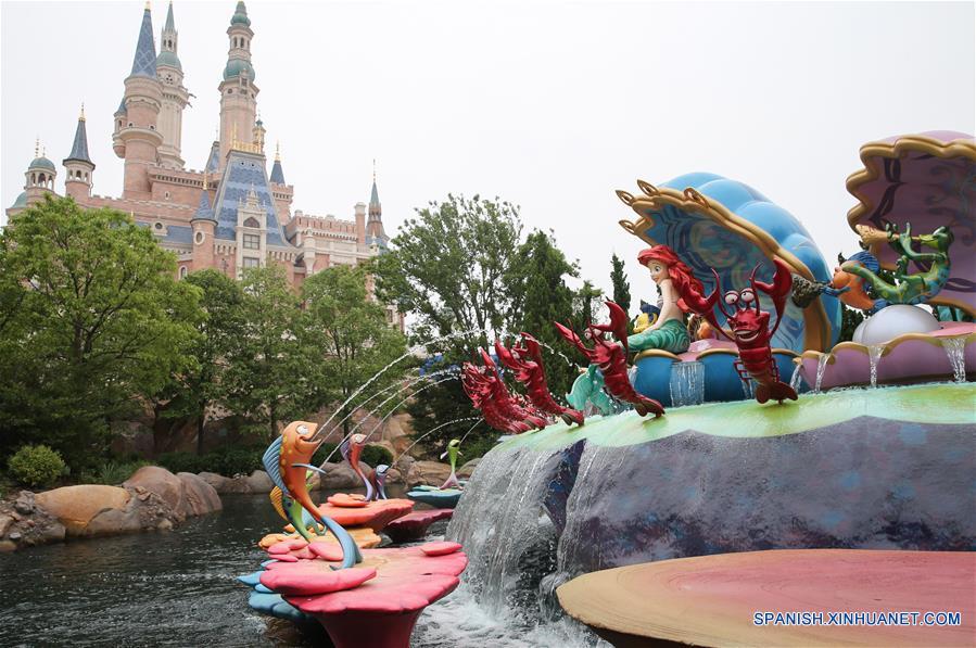 (9)CHINA-SHANGHAI-INDUSTRIA-DISNEYLANDIA 