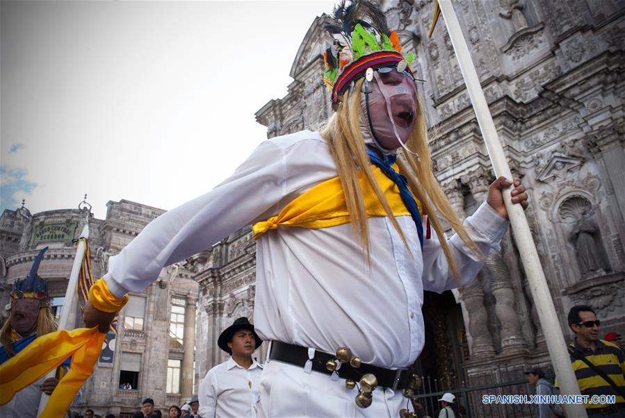 (1)ECUADOR-QUITO-SOCIEDAD-EVENTO