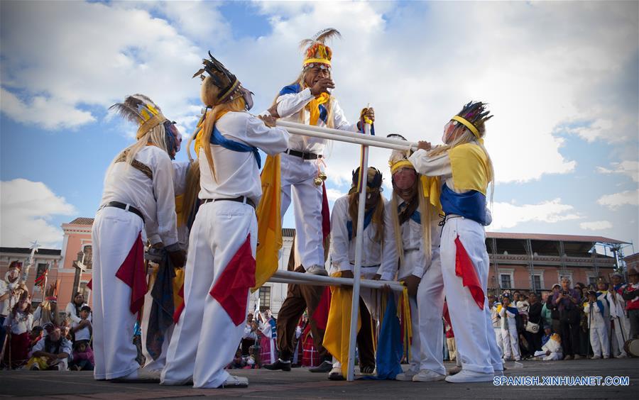 (6)ECUADOR-QUITO-SOCIEDAD-EVENTO