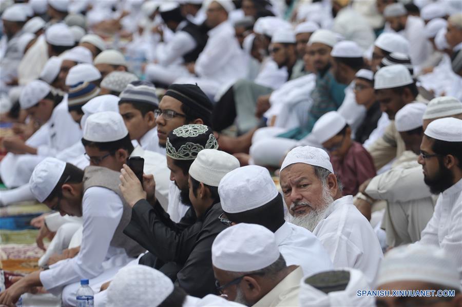 (5)PANAMA-CIUDAD DE PANAMA-SOCIEDAD-FESTIVAL