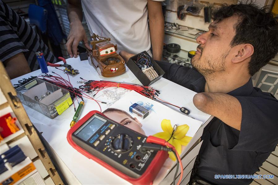 (6)MEXICO-CIUDAD DE MEXICO-SOCIEDAD-AMELIA-SERIE 