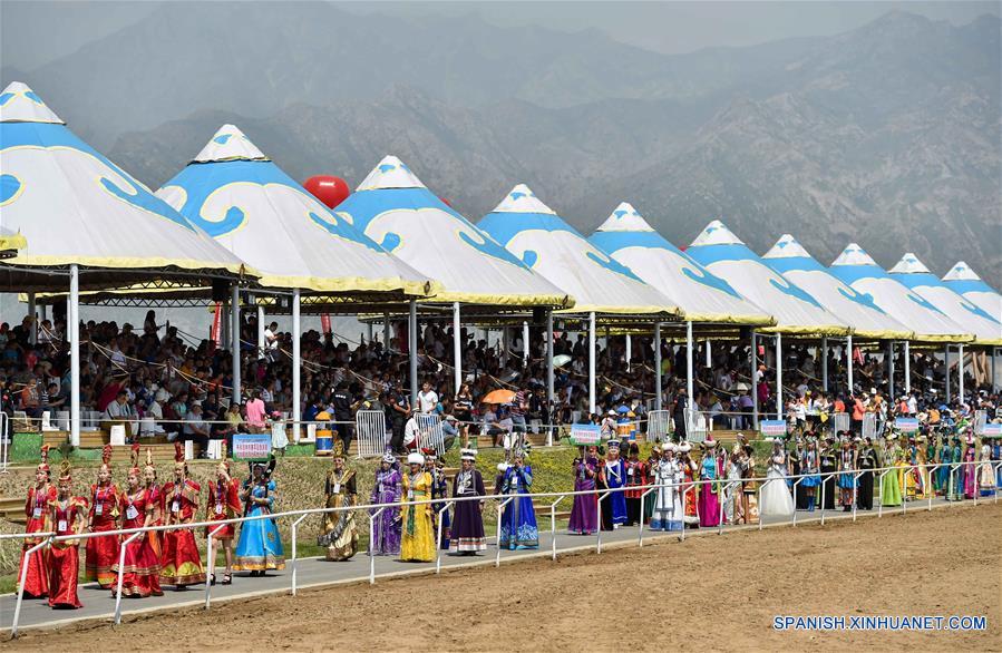 (4)CHINA-HOHHOT-SOCIEDAD-FERIA 