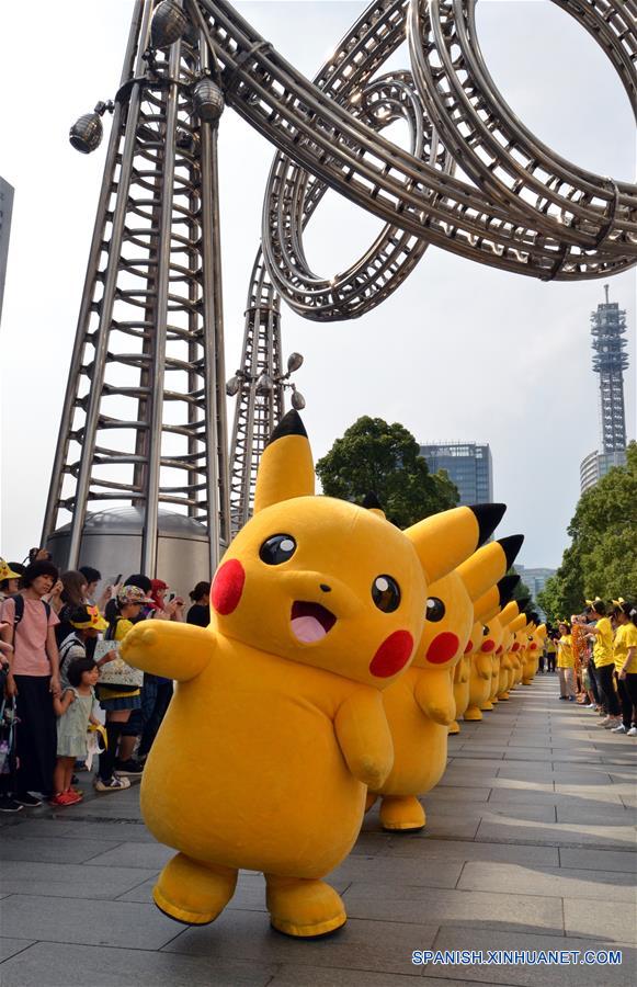 (5)JAPON-YOKOHAMA-SOCIEDAD-EVENTO