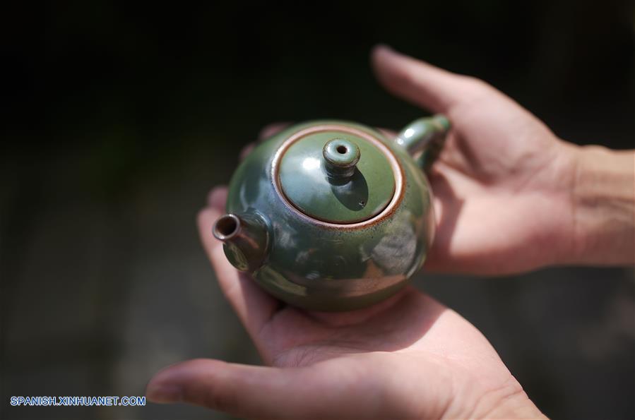 La cer&aacute;mica vidridada verde fue reconocida como parte del patrimonio cultural de Sichuan en 2009.
