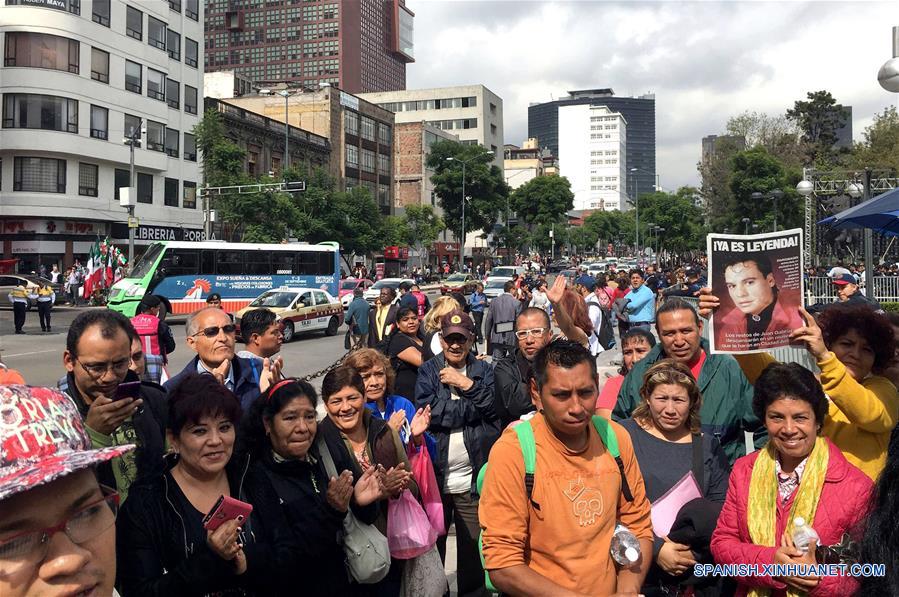 (6)MEXICO-CIUDAD MEXICO-MUSICA-JUAN GABRIEL 