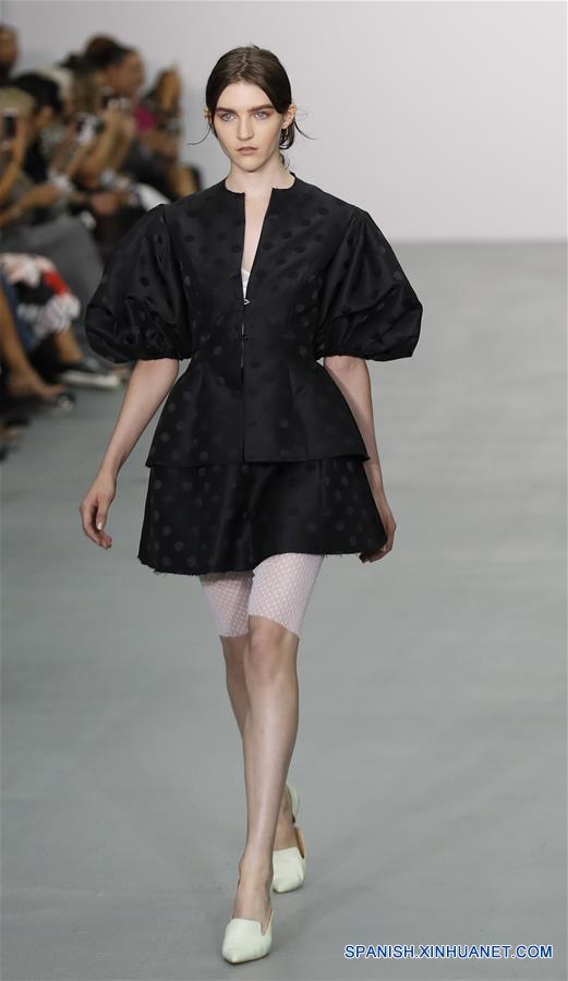 (1)REINO UNIDO-LONDRES-MODA-SEMANA-MODA