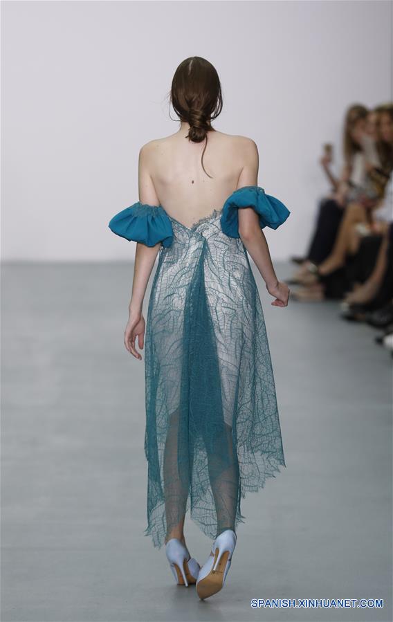 (3)REINO UNIDO-LONDRES-MODA-SEMANA-MODA