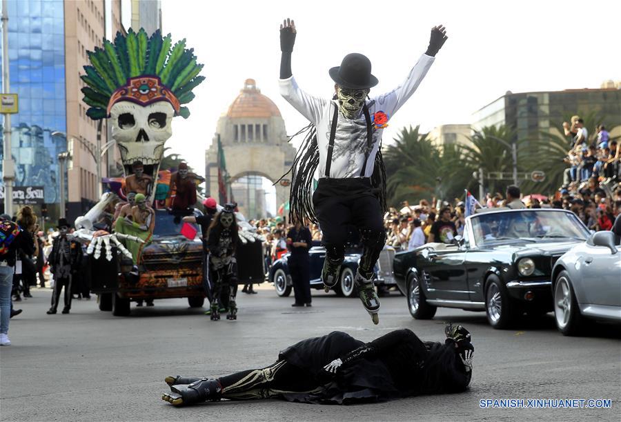 (10)MEXICO-CIUDAD DE MEXICO-SOCIEDAD-DIA MUERTOS