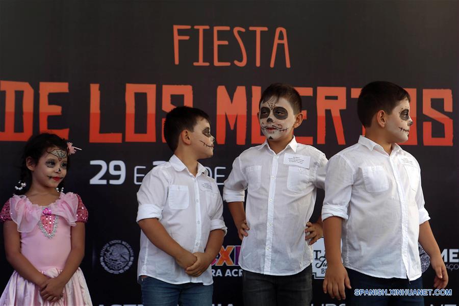 (4)BRASIL-SAO PAULO-MEXICO-SOCIEDAD-EVENTO