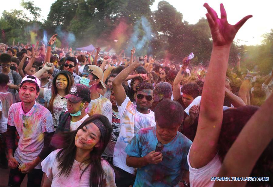 (1)MYANMAR-YANGON-SOCIEDAD-FESTIVAL