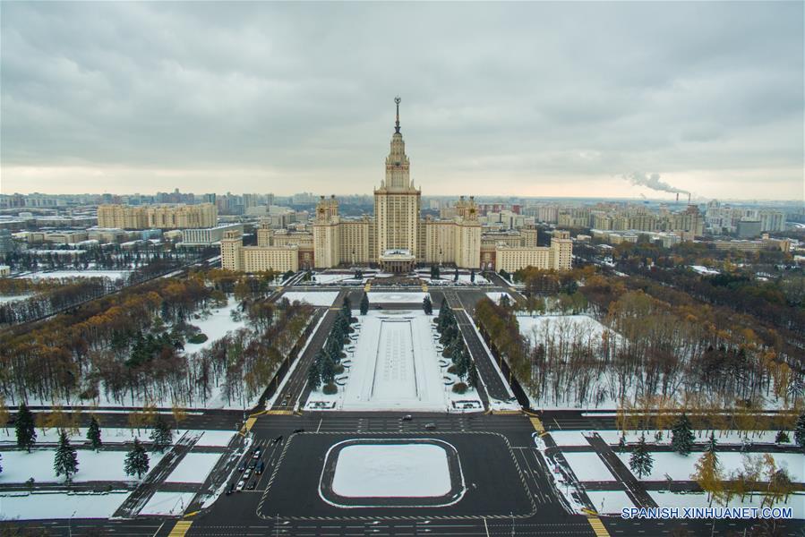 (4)RUSIA-MOSCU-MEDIO AMBIENTE-PAISAJE