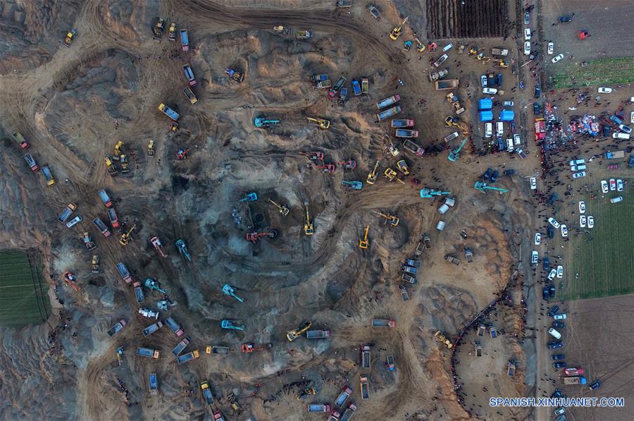 (3)CHINA-HEBEI-ACCIDENTE-RESCATE