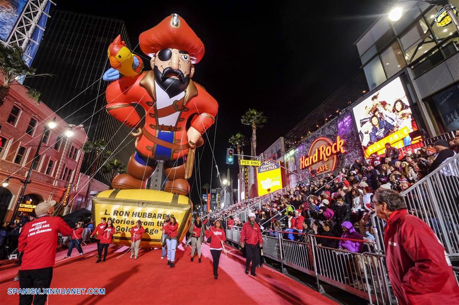 EEUU: 85 Desfile Navideño de Hollywood en Los Angeles